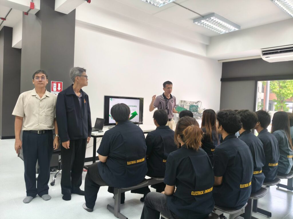 LINE_ALBUM_semi conductor 20 ก.ย.69_261002_4